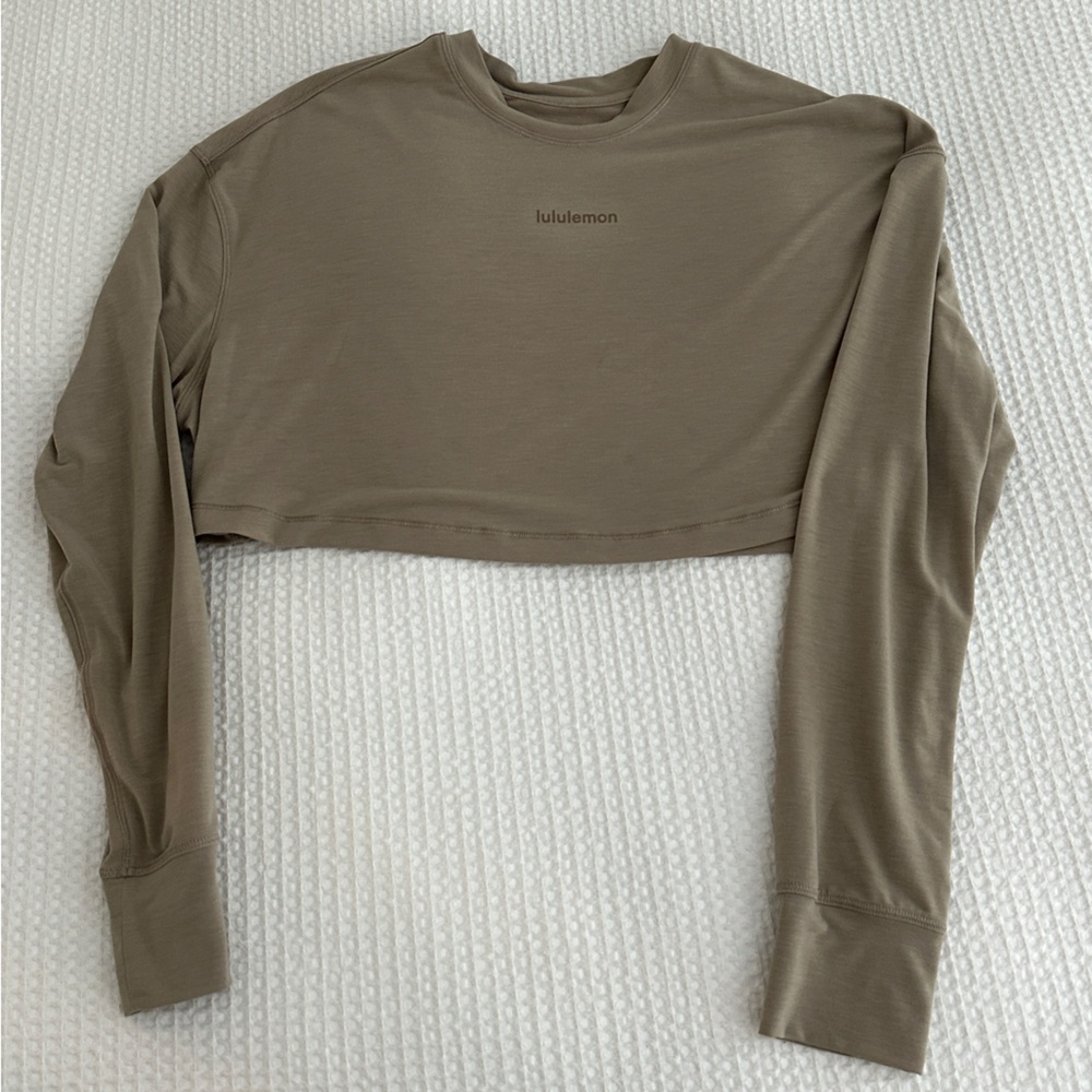 Lululemon Long Sleeve Crop Top
